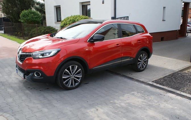 Renault Kadjar cena 55600 przebieg: 143700, rok produkcji 2015 z Poniec małe 232